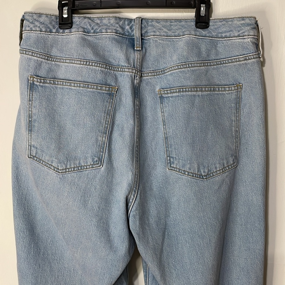 Universal Thread High Rise Flare Jeans 17 R - Picture 5 of 8